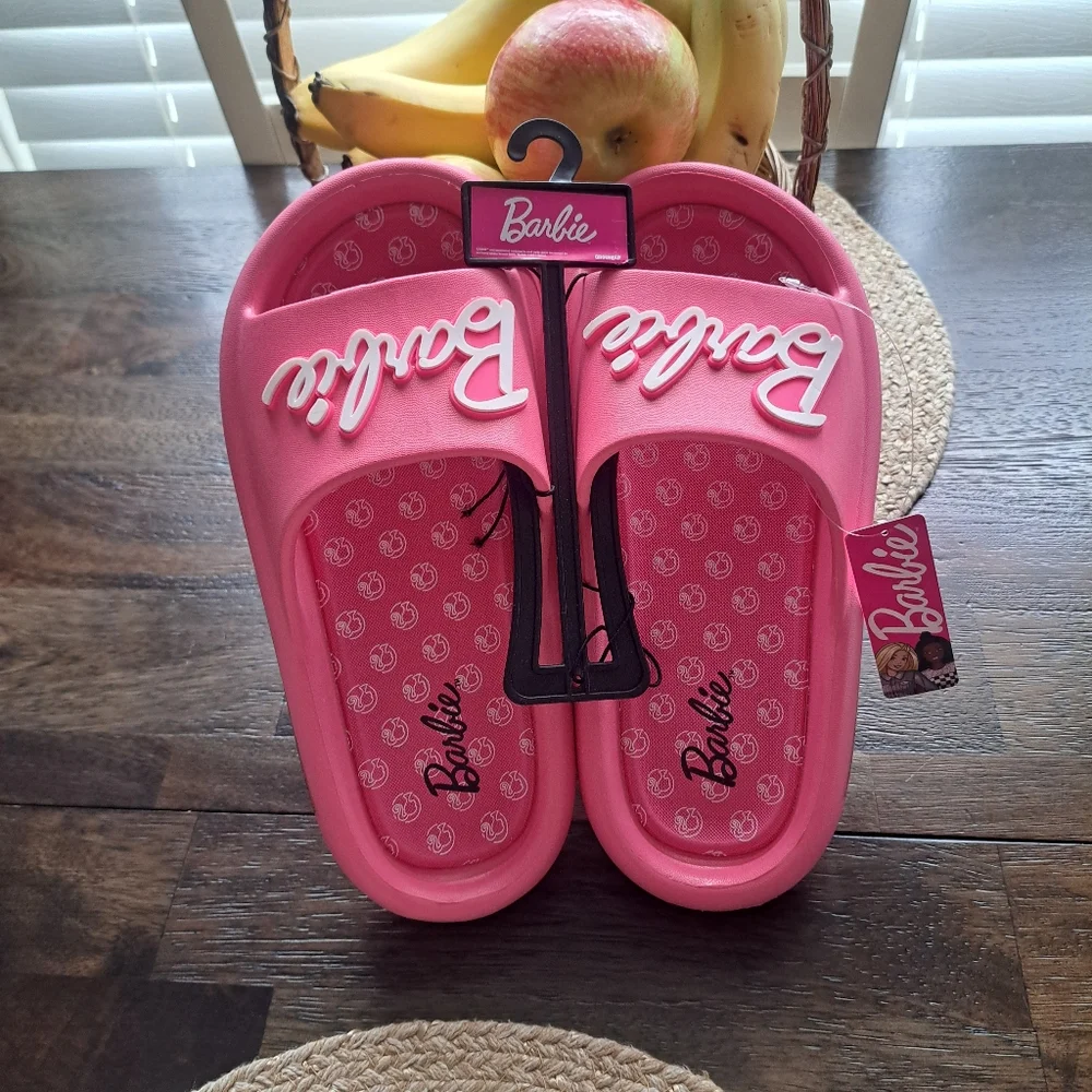 Barbie Slides🤍💕 - Picture 1 of 7